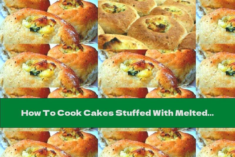 How To Cook Cakes Stuffed With Melted Cheese, Garlic And Parsley - Recipe