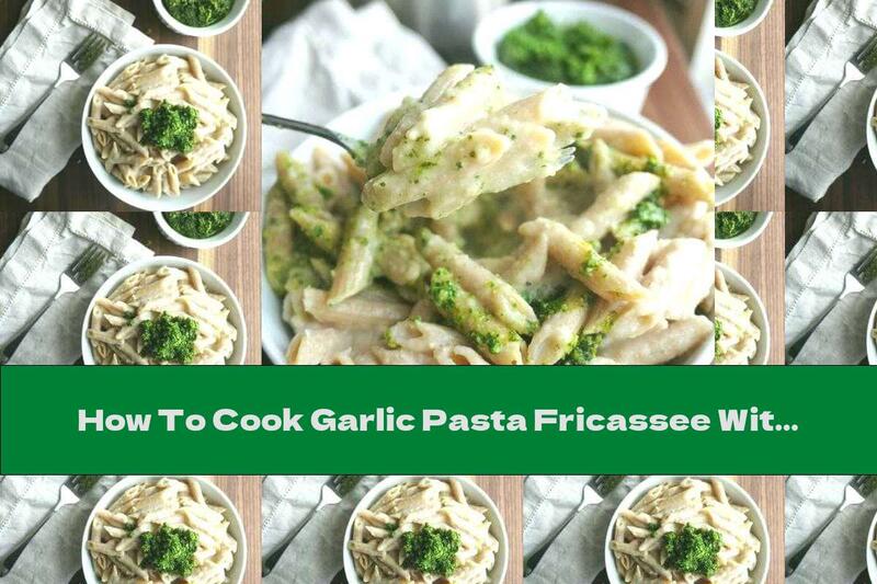How To Cook Garlic Pasta Fricassee With Kale And Parsley Pesto - Recipe