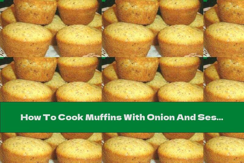 How To Cook Muffins With Onion And Sesame - Recipe